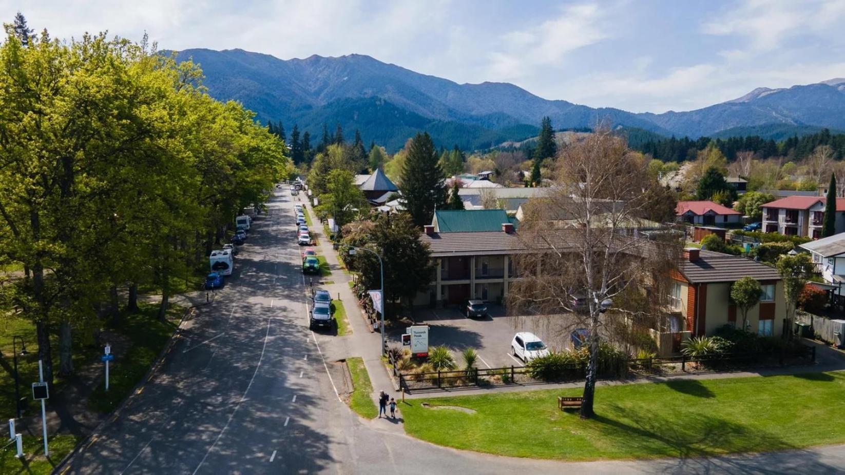 Tussock Peak Lodge Hanmer Springs Exterior foto