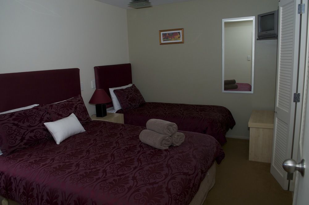 Tussock Peak Lodge Hanmer Springs Exterior foto